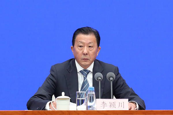 本赛季赫罗纳在16轮西甲后拿到41分，在过去10个赛季的西甲联赛里，只有2017-18赛季的巴萨同期积分比他们更高（42分），那个赛季巴萨拿到了西甲冠军。